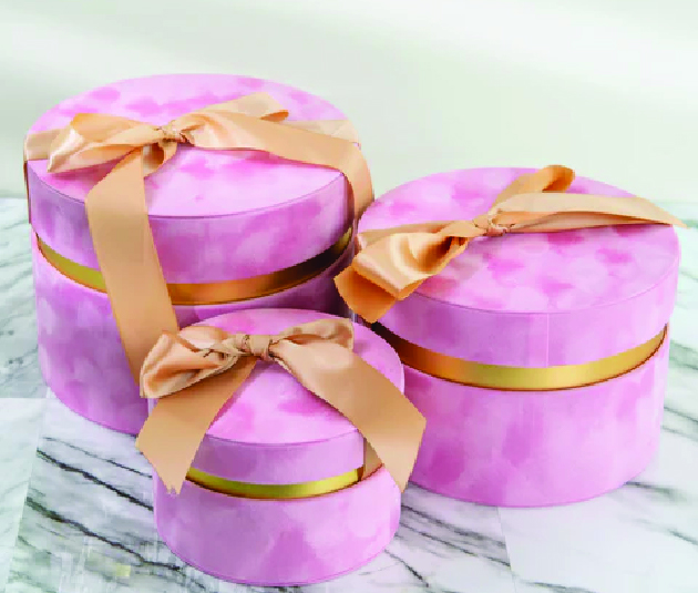 High-resolution CMYK printing services in Abu Dhabi